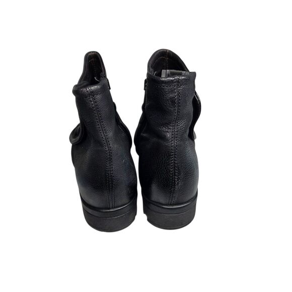 Miz Mooz Leather Black Ankle Boots Button Side Victorian Style Low Heel Sz 38 - Picture 3 of 9